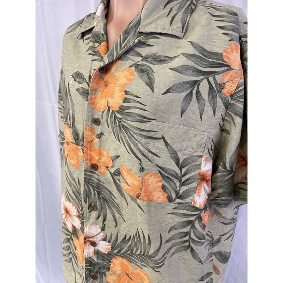 Traders Bay Men's Green Floral Washable Silk Button Up Size M SKU 4721 - Picture 2 of 5